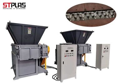SKD11 작은 조각 소규모 플라스틱 슈레더 기계장치 200-2000kg/H 수용량